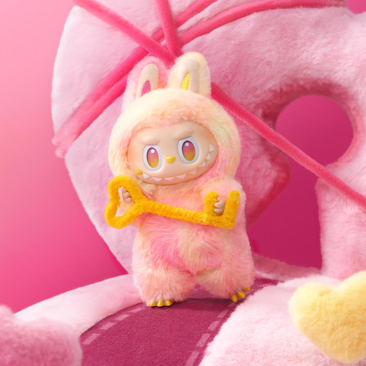 THE MONSTERS Big into Energy Series – Vinyl Plush Pendant Blind Box